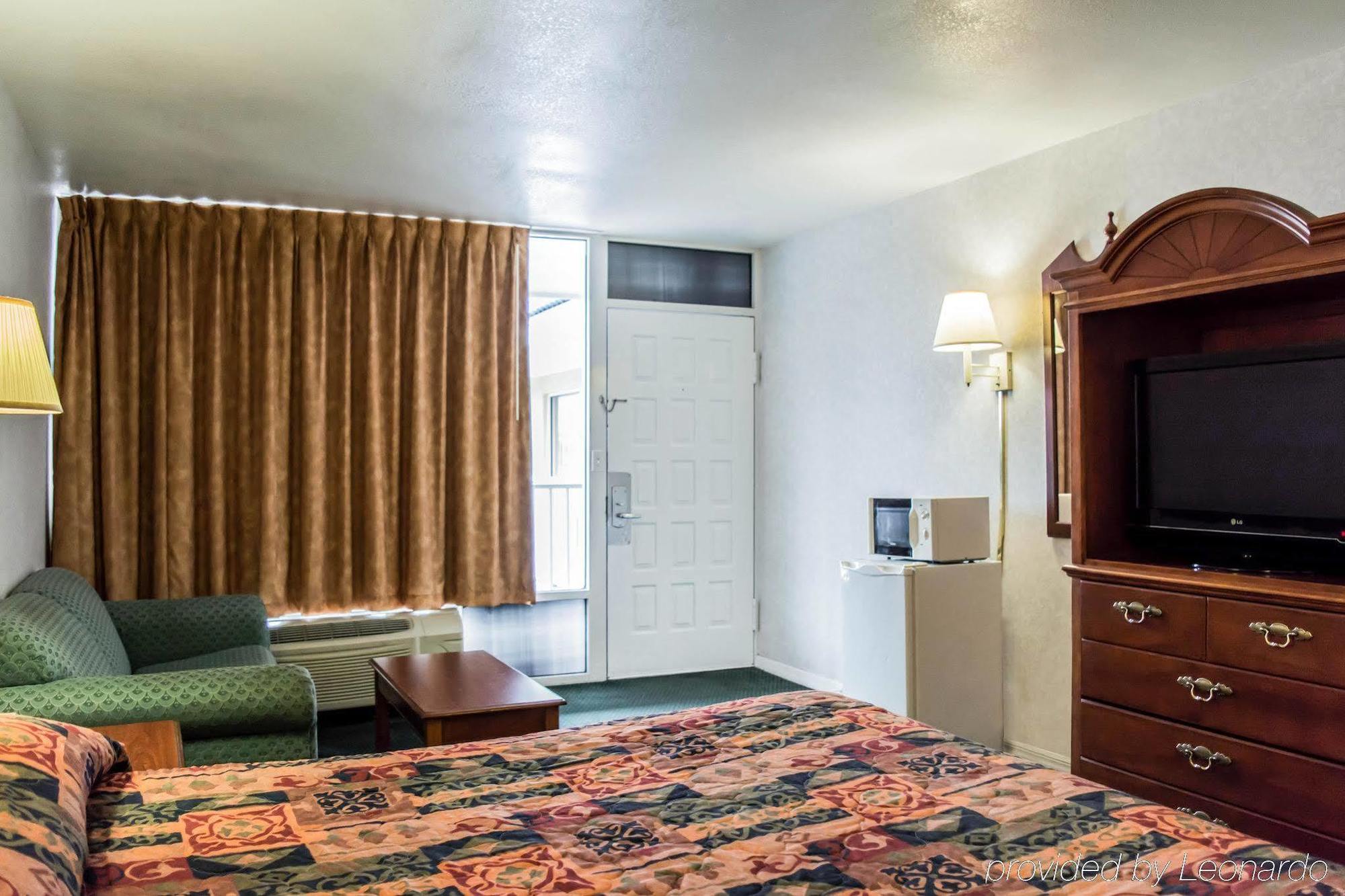 Rodeway Inn Clearwater-Largo Exterior foto